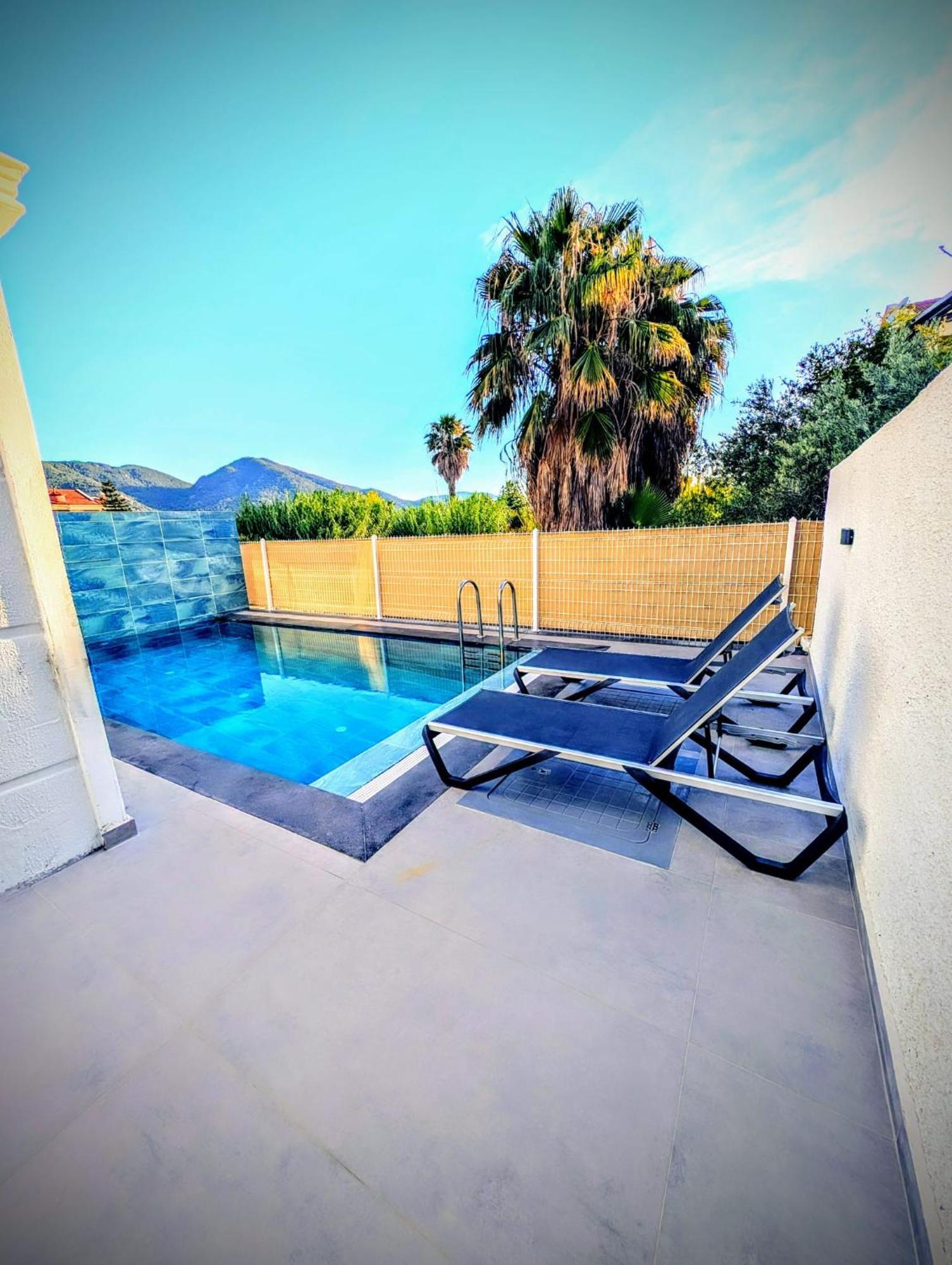 Villa Atlas - 4 Bed Villa In The City Center, Perfect Sea View Fethiye Extérieur photo